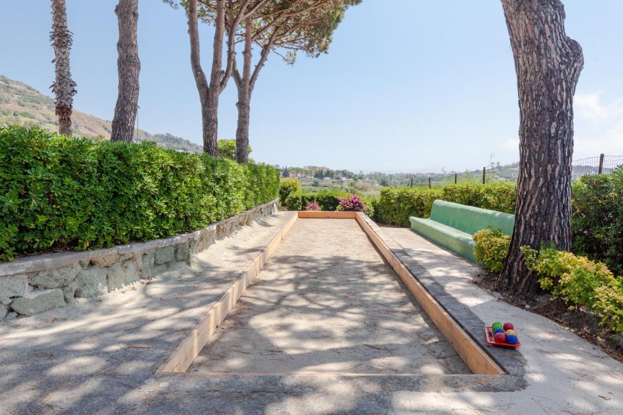 Villetta Con Giardino Esclusivo Di 1000 Mq, Piscina, Tennis, Calcio, Bocce Forio (Isola d'Ischia) Exterior foto