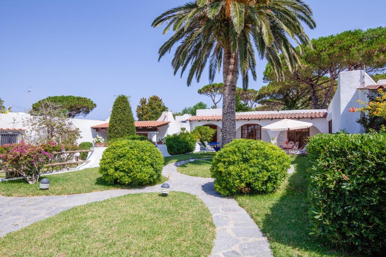 Villetta Con Giardino Esclusivo Di 1000 Mq, Piscina, Tennis, Calcio, Bocce Forio (Isola d'Ischia) Exterior foto
